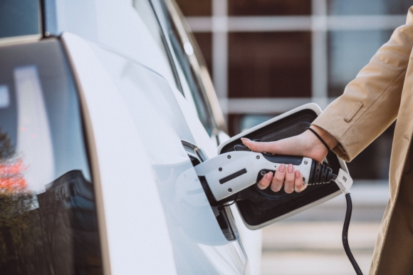 2024 Türkiye Elektrikli Araç ve Şarj İstasyonu Satışları, Türkiye Altyapısı ve Gelecek Beklentileri 2024 Türkiye Elektrikli Araç ve Şarj İstasyonu Satışları, Türkiye Altyapısı ve Gelecek Beklentileri