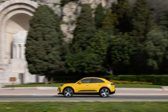 Önümüzdeki Yıl Piyasaya Çıkacak 7 Elektrikli Araç Önümüzdeki Yıl Piyasaya Çıkacak 7 Elektrikli Araç